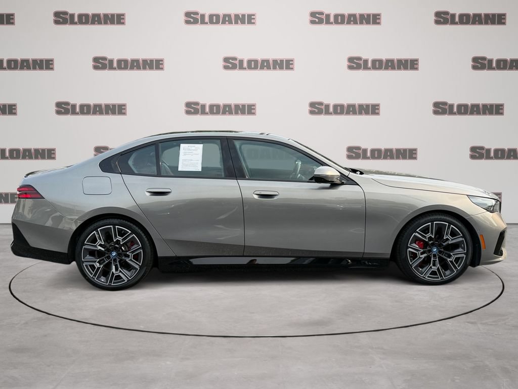 Certified 2025 BMW 550e xDrive w/ Executive Package AWD/4WD image 6