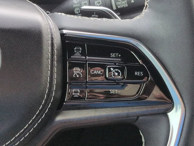 Used 2023 Jeep Grand Cherokee L Overland w/ Rear Seat Video Group I RWD image 28