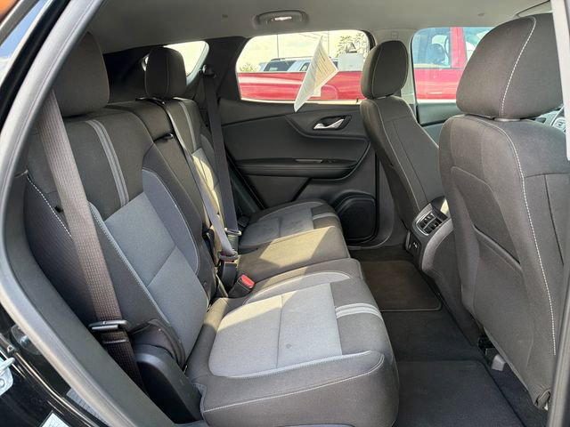 Used 2025 Chevrolet Blazer LT AWD/4WD image 31