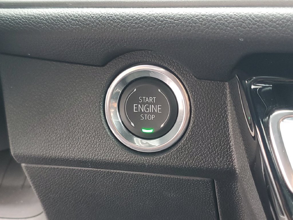 Used 2026 Chevrolet Traverse LT FWD image 17
