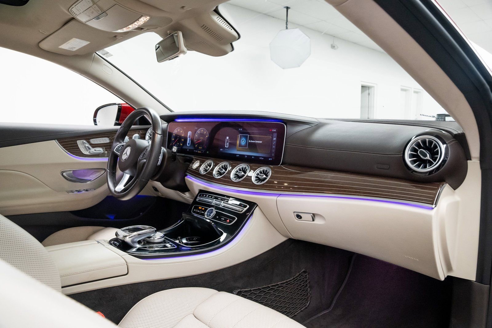 Used 2018 Mercedes-Benz E 400 E 400 image 23