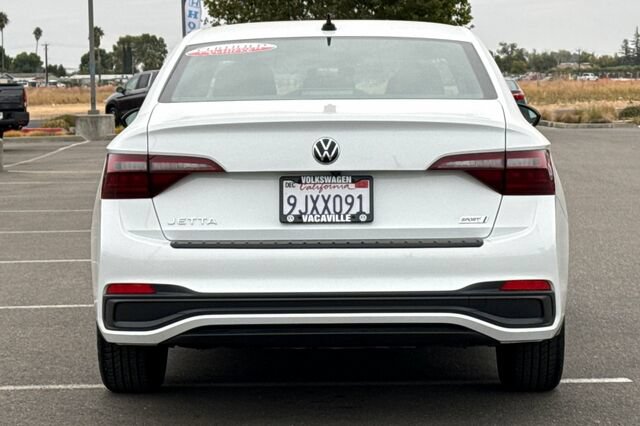 Certified 2023 Volkswagen Jetta Sport FWD image 5