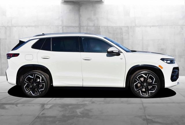 Certified 2026 Volkswagen Tiguan SEL R-Line image 5