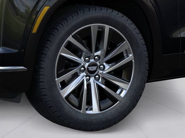 New 2027 Cadillac Vistiq Luxury w/ LPO, Floor Liner Package AWD/4WD image 9