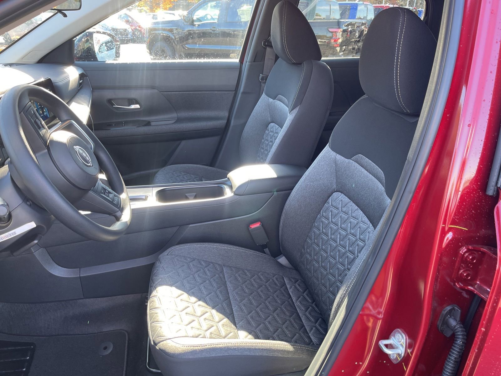 New 2026 Nissan Kicks SV w/ SV Premium Package AWD/4WD image 15