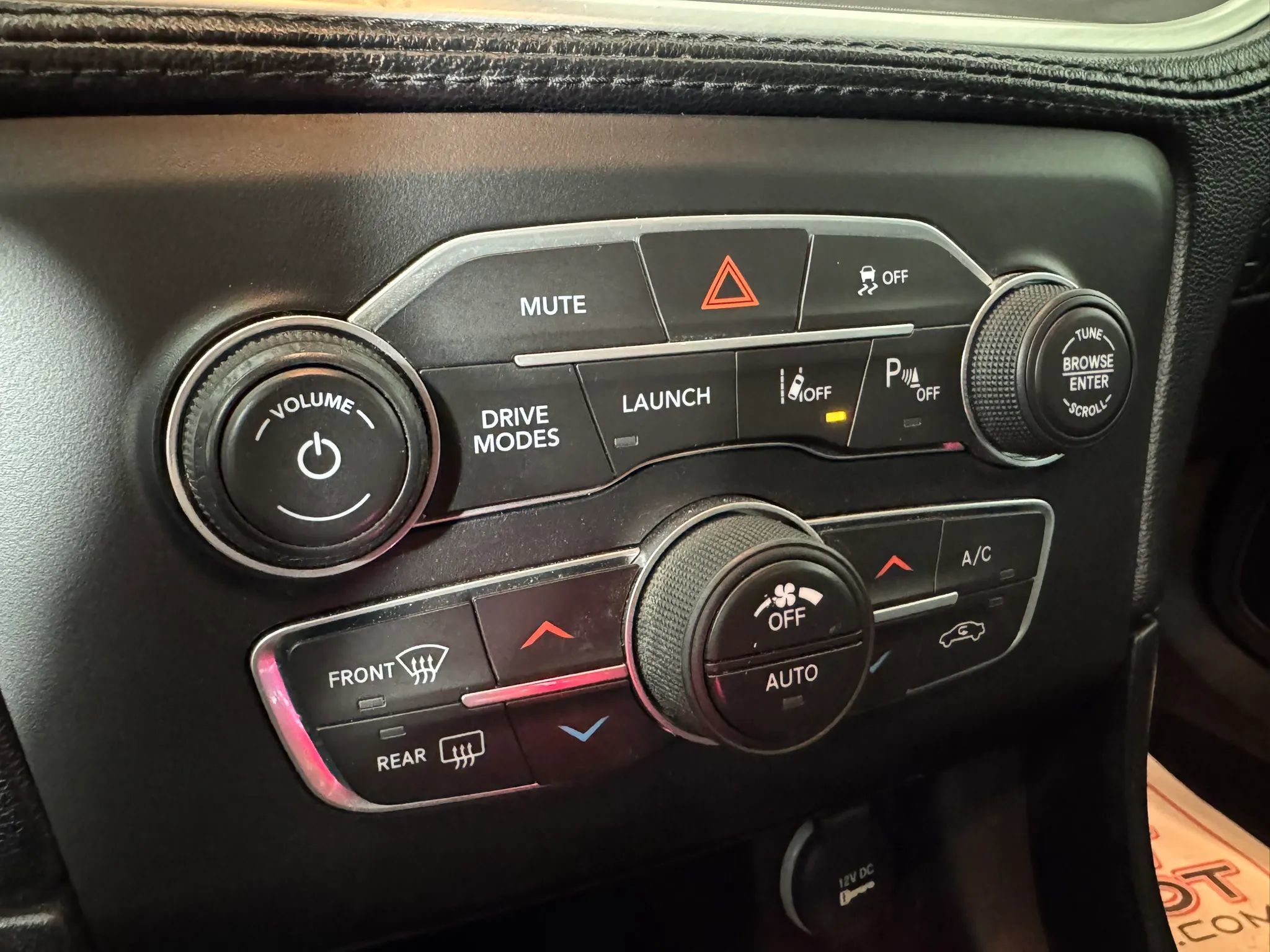 Used 2020 Dodge Charger Scat Pack RWD image 22