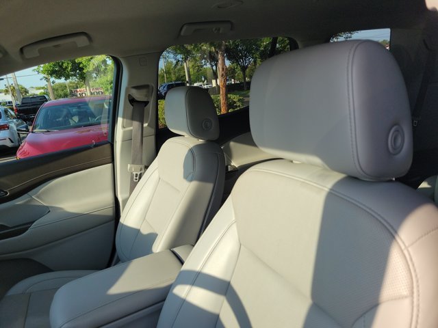 Used 2021 GMC Acadia SLT FWD image 20