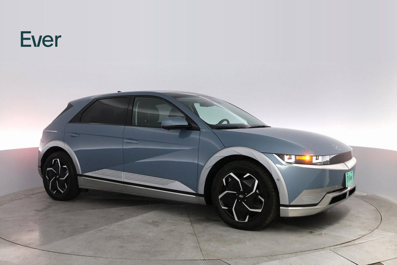 Used 2024 Hyundai Ioniq 5 Limited image 5