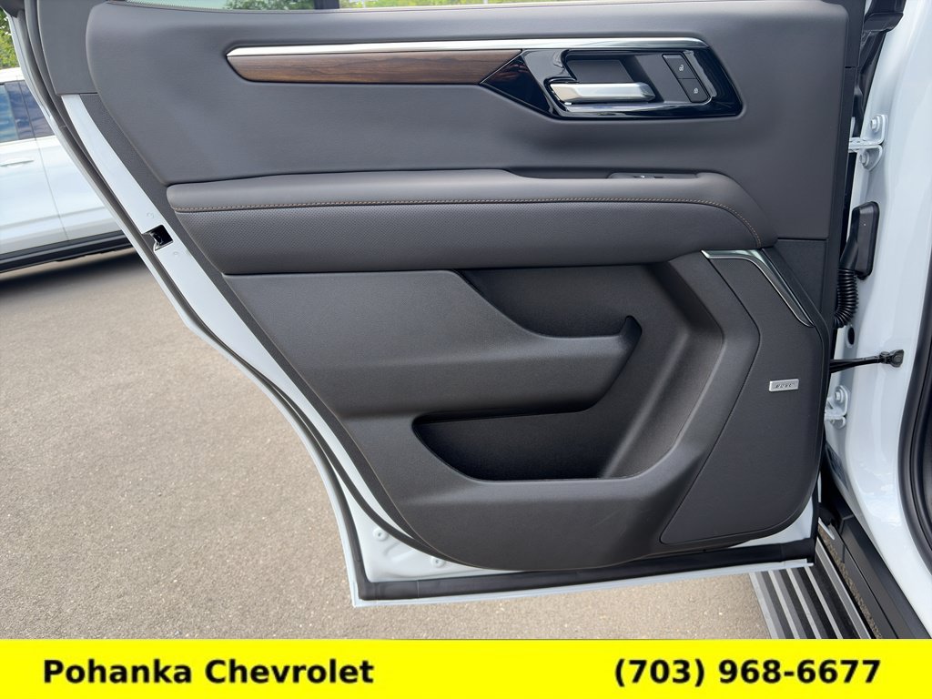 New 2026 Chevrolet Tahoe High Country AWD/4WD image 28