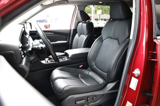 Certified 2025 Honda Pilot Touring image 22