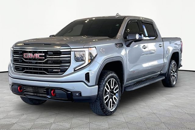 Used 2023 GMC Sierra 1500 AT4 w/ Technology Package AWD/4WD image 3