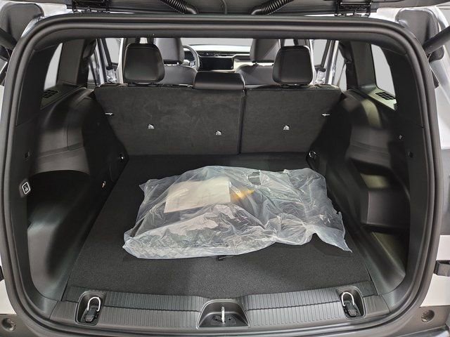 New 2026 Jeep Cherokee Limited image 14