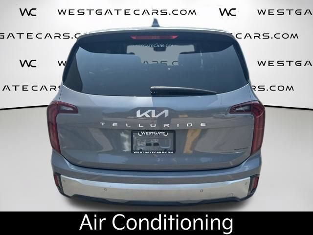 Certified 2024 Kia Telluride LX FWD image 10