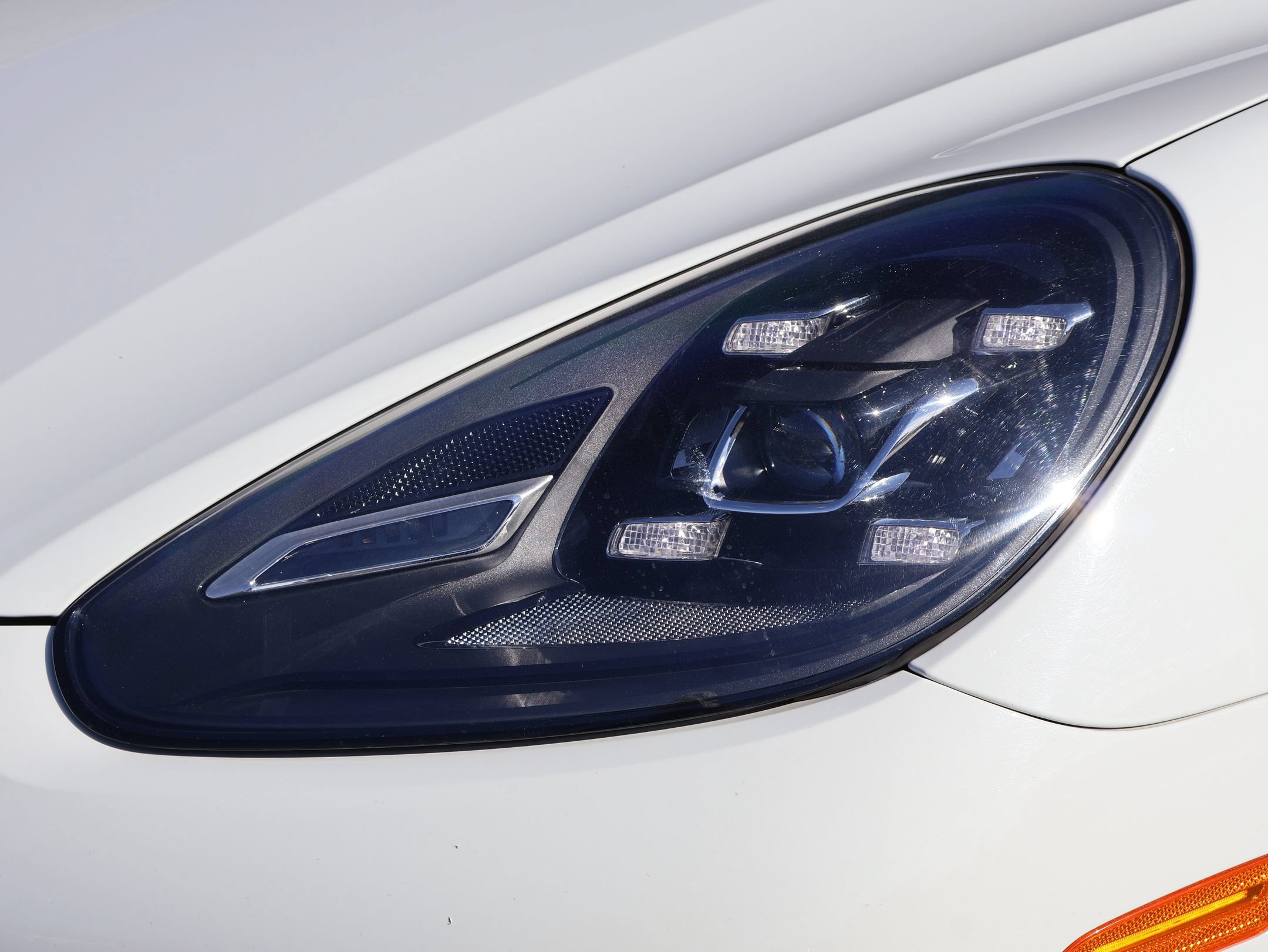 Used 2016 Porsche Cayenne S AWD/4WD image 13