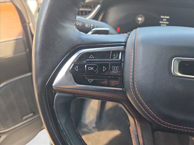 Used 2021 Jeep Grand Cherokee L Summit w/ Luxury Tech Group V AWD/4WD image 23