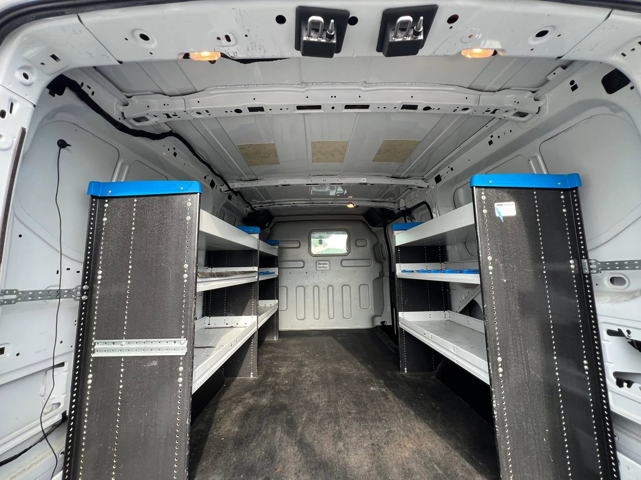 Used 2015 Ford Transit 250 130 Low Roof w/ Exterior Upgrade Package RWD image 37