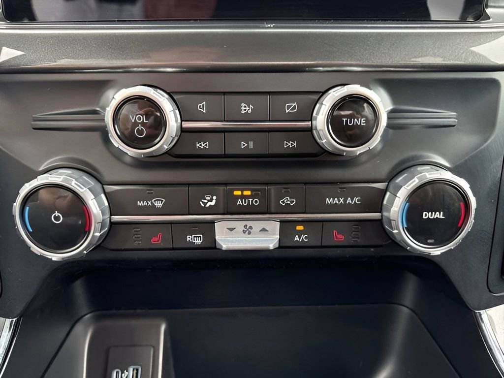 Used 2023 Ford F150 XLT w/ Equipment Group 302A High image 24