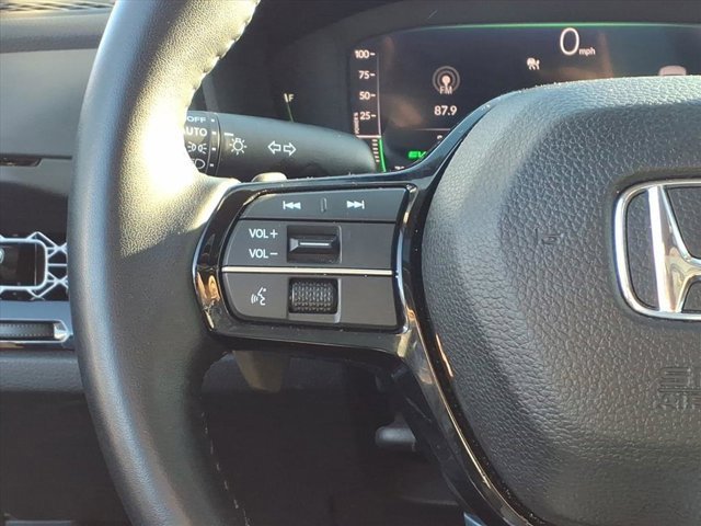 Used 2024 Honda Accord Touring image 18