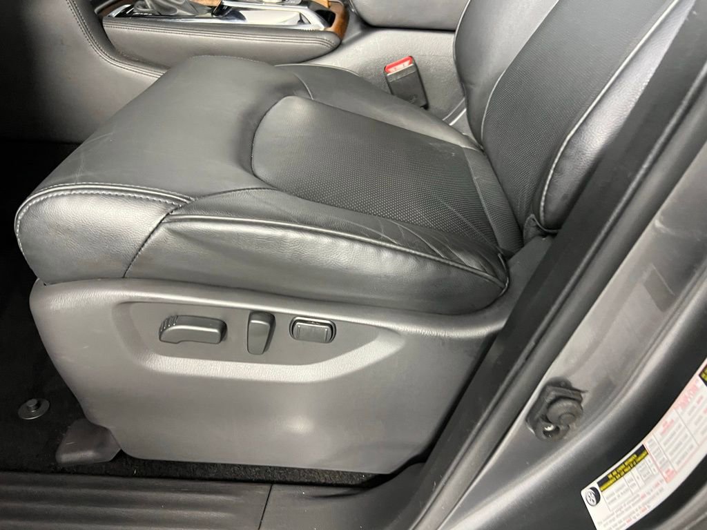 Used 2024 Nissan Armada SL image 23
