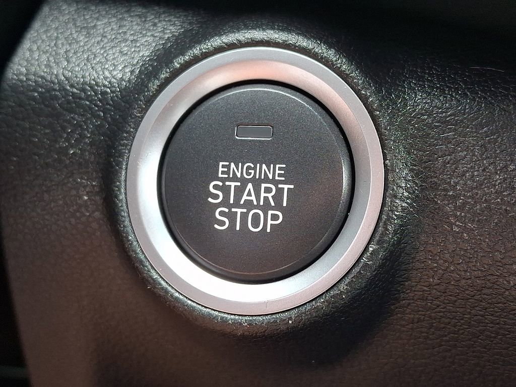 Certified 2023 Hyundai Kona SEL AWD/4WD image 26