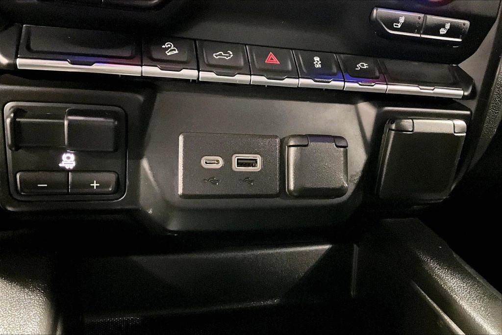 Used 2021 Chevrolet Silverado 1500 LT Trail Boss w/ Convenience Package II image 31