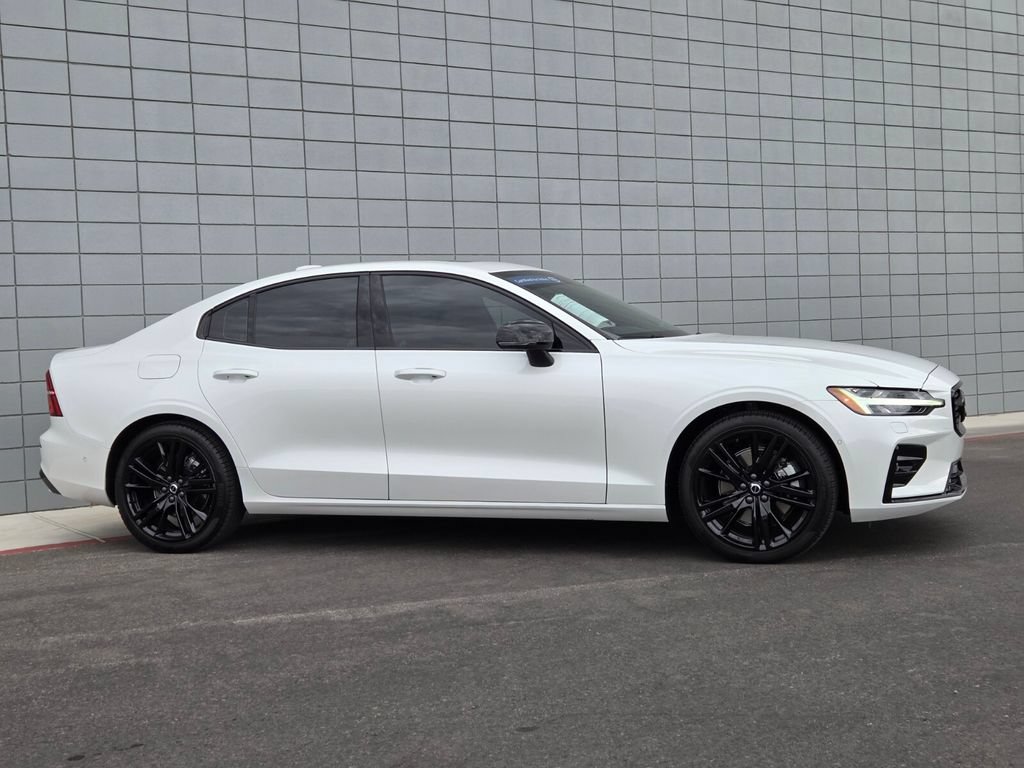Certified 2024 Volvo S60 B5 Plus w/ Climate Package AWD/4WD image 7