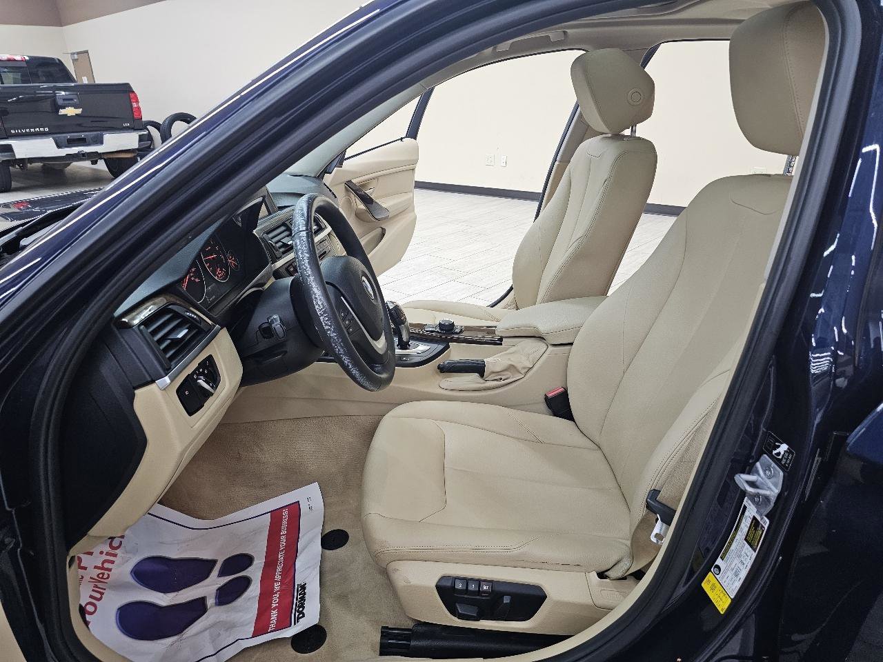 Used 2015 BMW 328i Sedan image 16