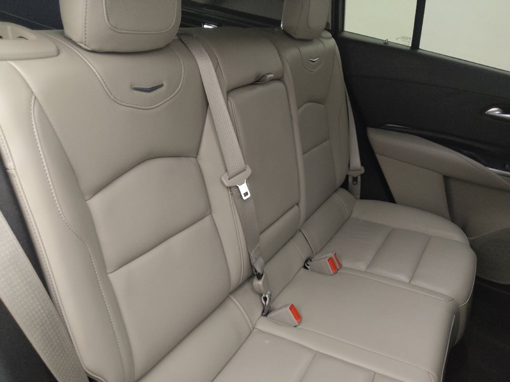 Used 2023 Cadillac XT4 Premium Luxury w/ Driver Assist Package FWD image 19