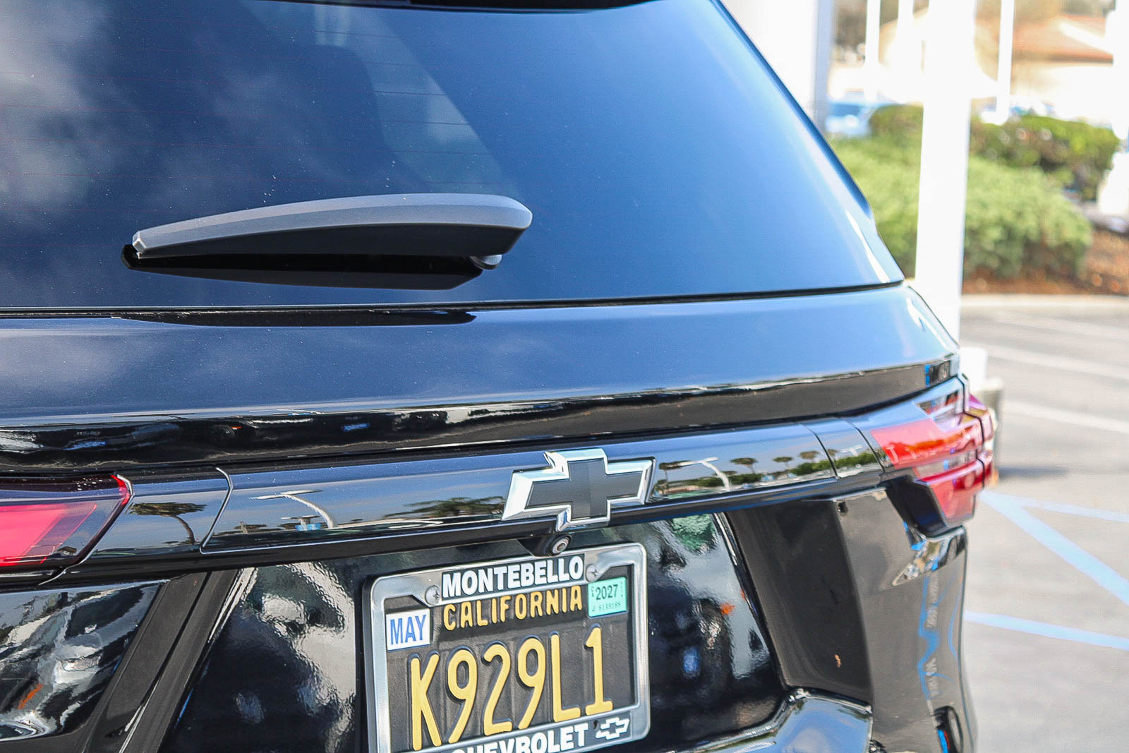 Used 2022 Chevrolet Traverse LT FWD image 11