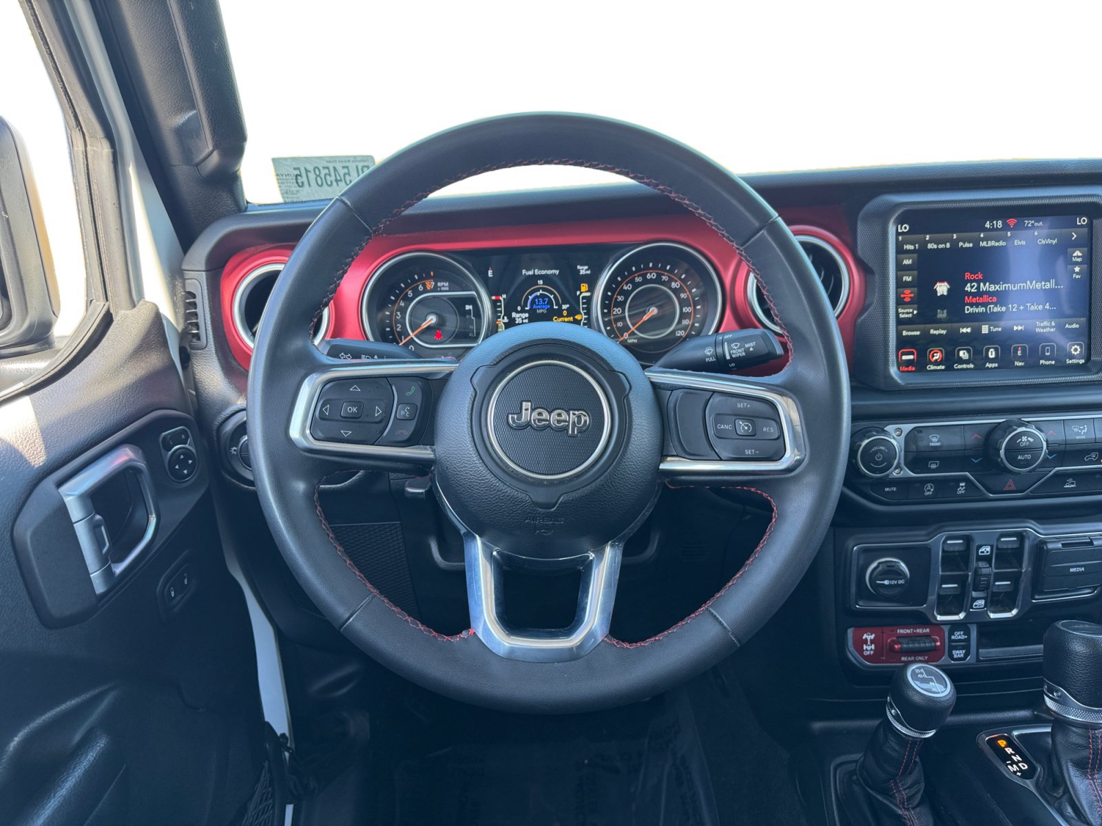 Used 2023 Jeep Gladiator Rubicon w/ Trailer Tow Package AWD/4WD image 12