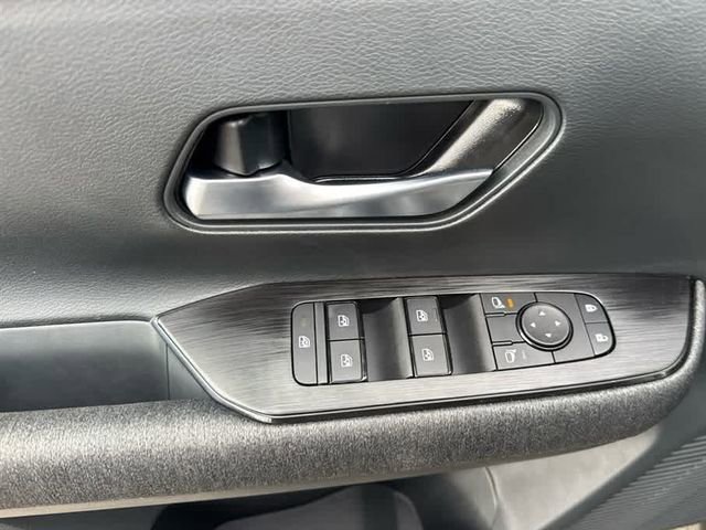 New 2026 Nissan Kicks SV w/ SV Premium Package AWD/4WD image 11