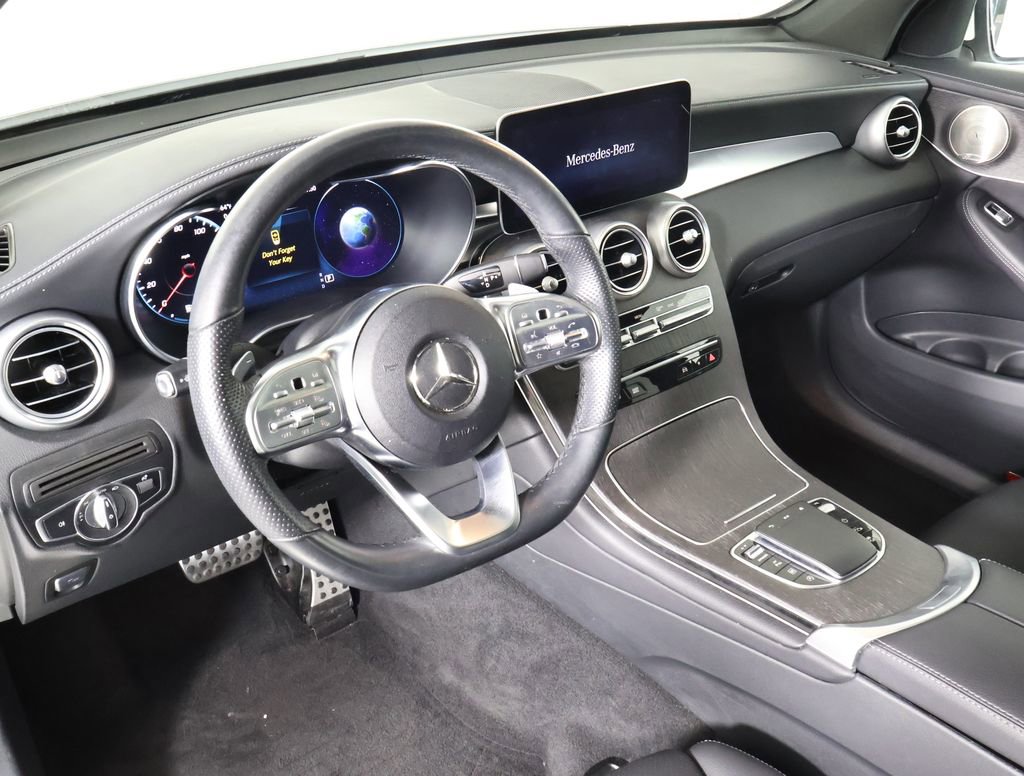 Used 2023 Mercedes-Benz GLC 300 4MATIC Coupe image 6