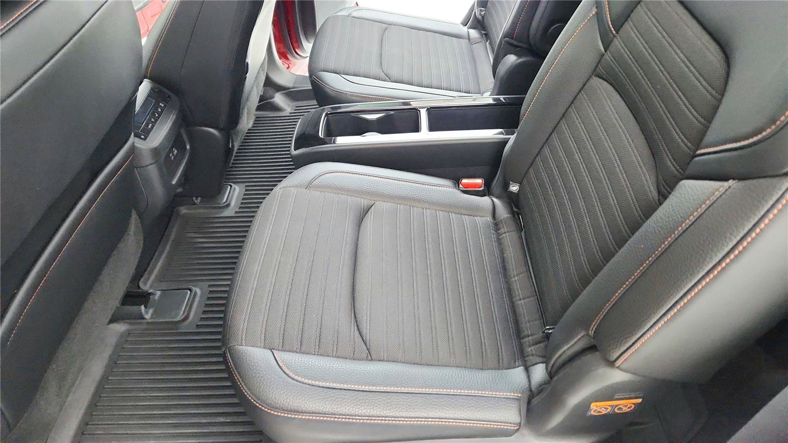 Used 2024 Nissan Pathfinder Rock Creek AWD/4WD image 11