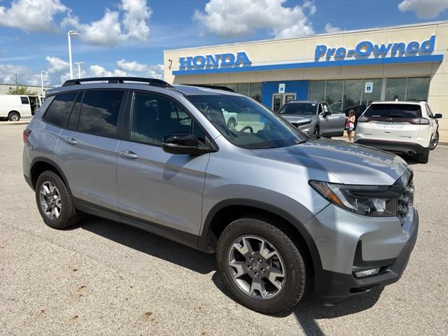 Used 2023 Honda Passport TrailSport image 5