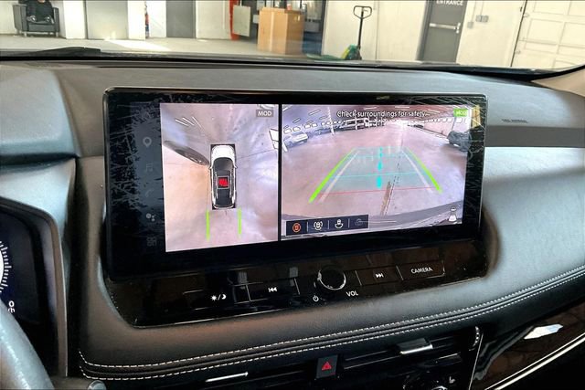 Used 2024 Nissan Rogue SL w/ SL Premium Package image 14