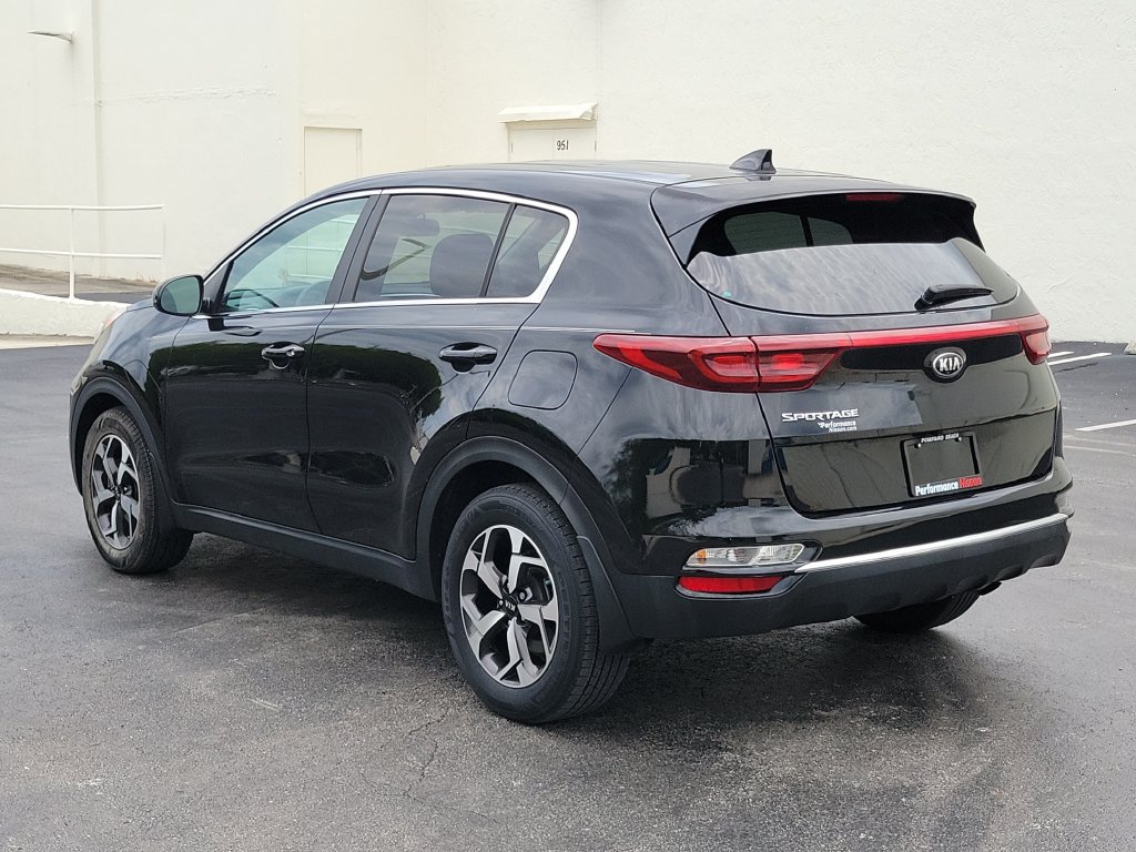 Used 2021 Kia Sportage LX FWD image 8