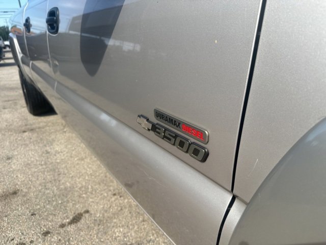Used 2005 Chevrolet Silverado 3500 LS w/ Heavy-Duty Power Package image 5