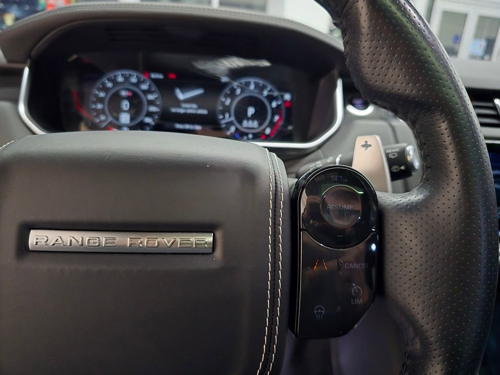Used 2022 Land Rover Range Rover Sport SVR image 24