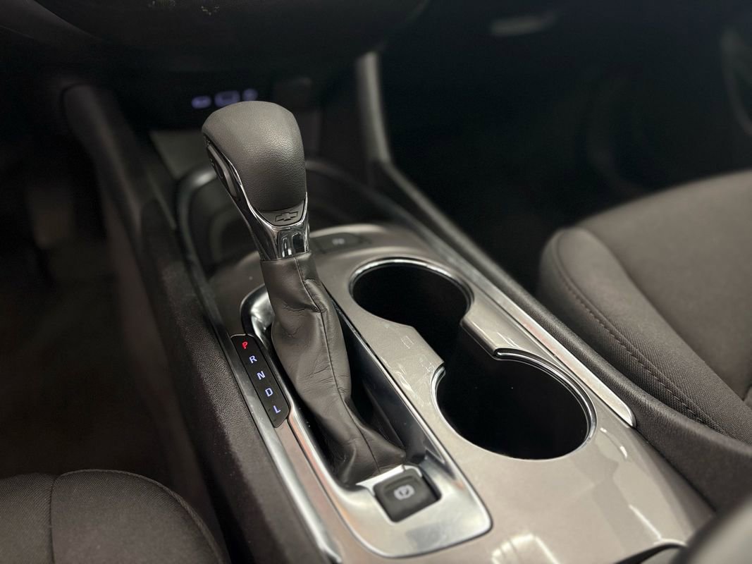 Used 2025 Chevrolet Malibu LT image 28