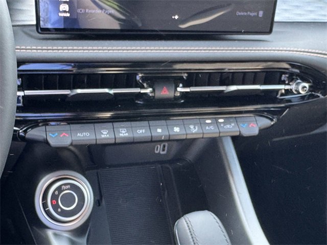 New 2025 Alfa Romeo Tonale w/ Premium Package image 15