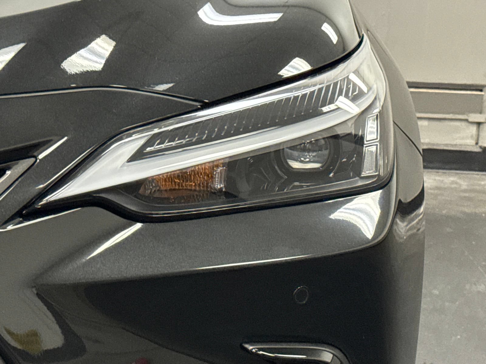 Used 2025 Lexus NX 250 FWD image 6