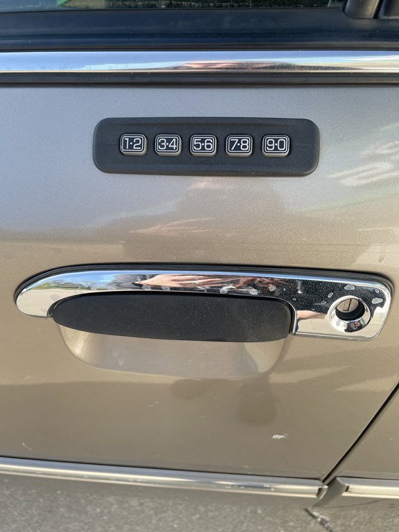 Used 2001 Mercury Grand Marquis LS image 6