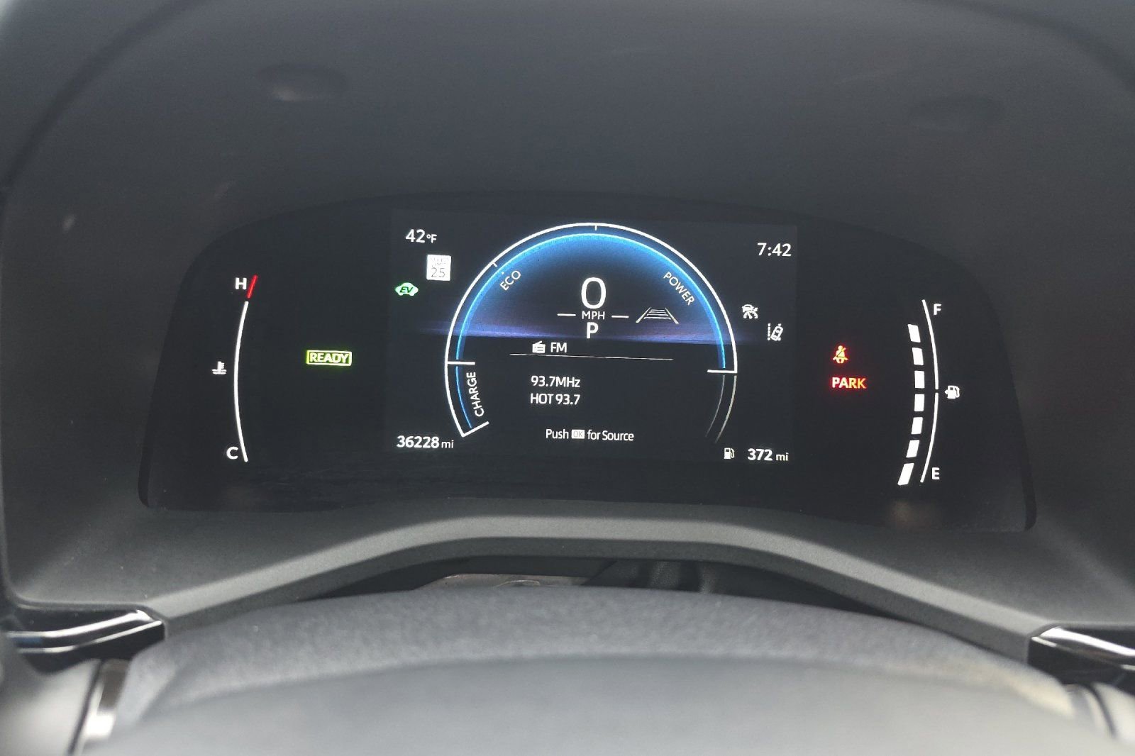 Used 2025 Toyota Camry LE FWD image 22