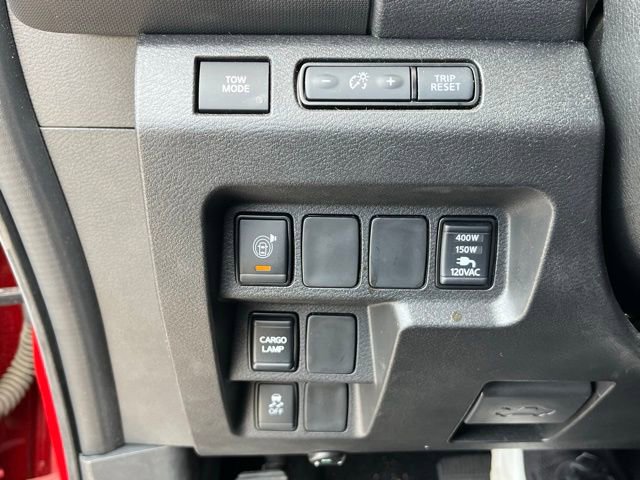 Used 2024 Nissan Frontier SV w/ SV Convenience Package image 18