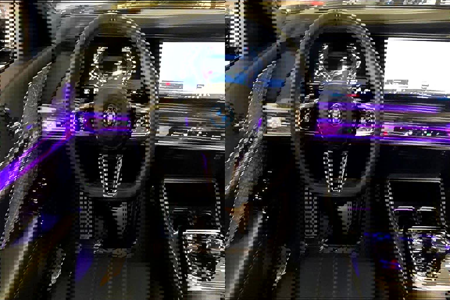 Used 2023 BMW i7 xDrive60 w/ Executive Package 2 image 5