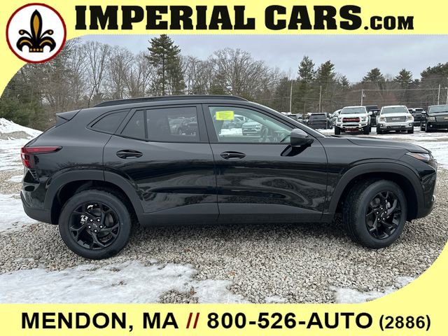 New 2026 Chevrolet Trax LT w/ Driver Confidence Package FWD image 13