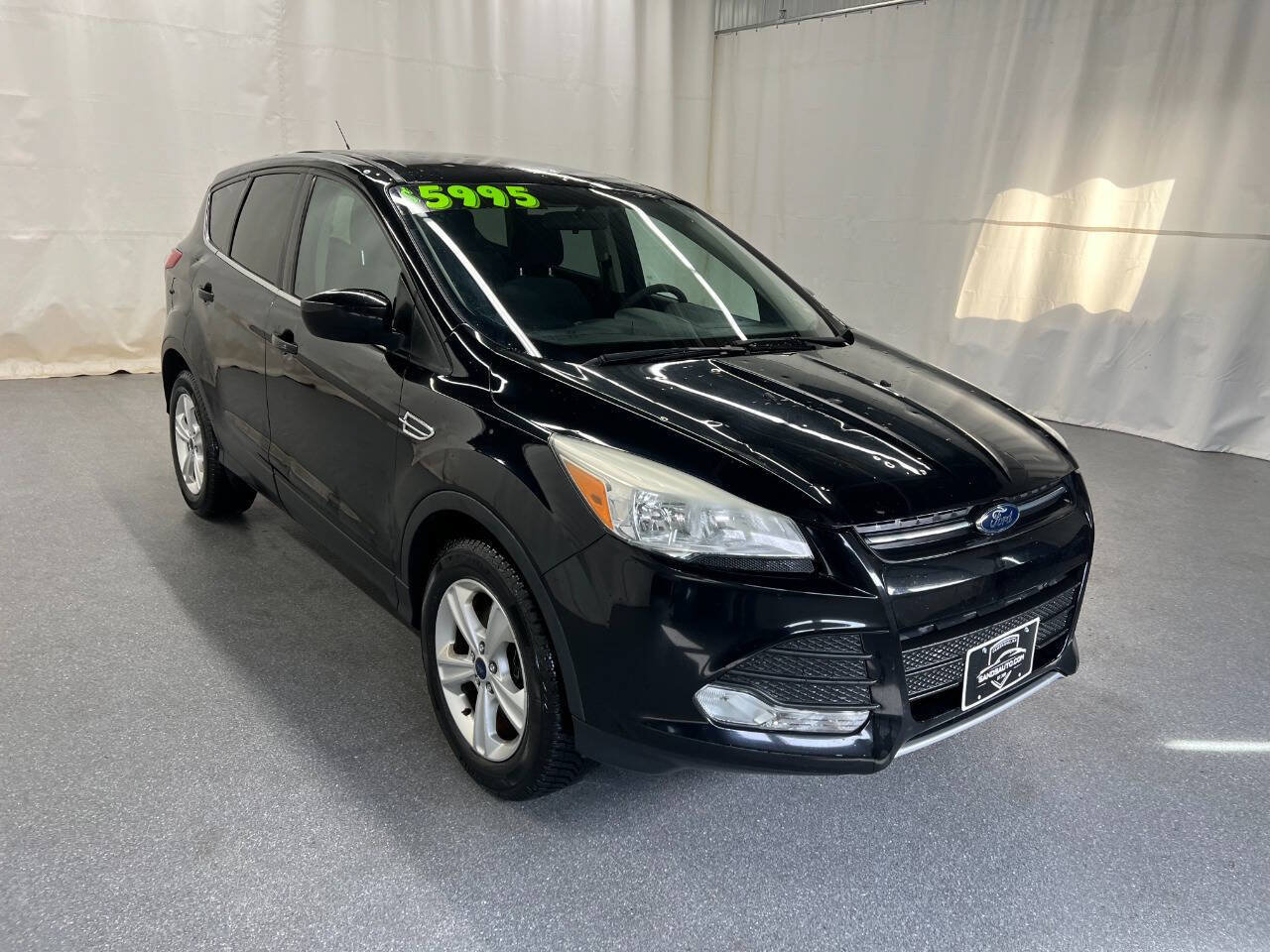 Used 2016 Ford Escape SE AWD/4WD image 3