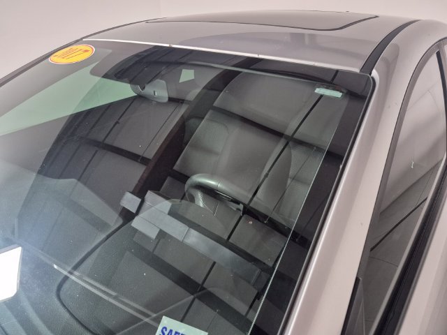 Used 2017 Hyundai Elantra Value Edition FWD image 9