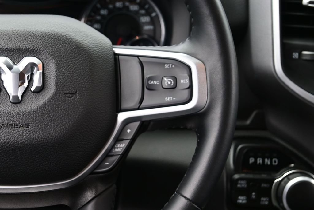 Used 2024 RAM 1500 Big Horn AWD/4WD image 35