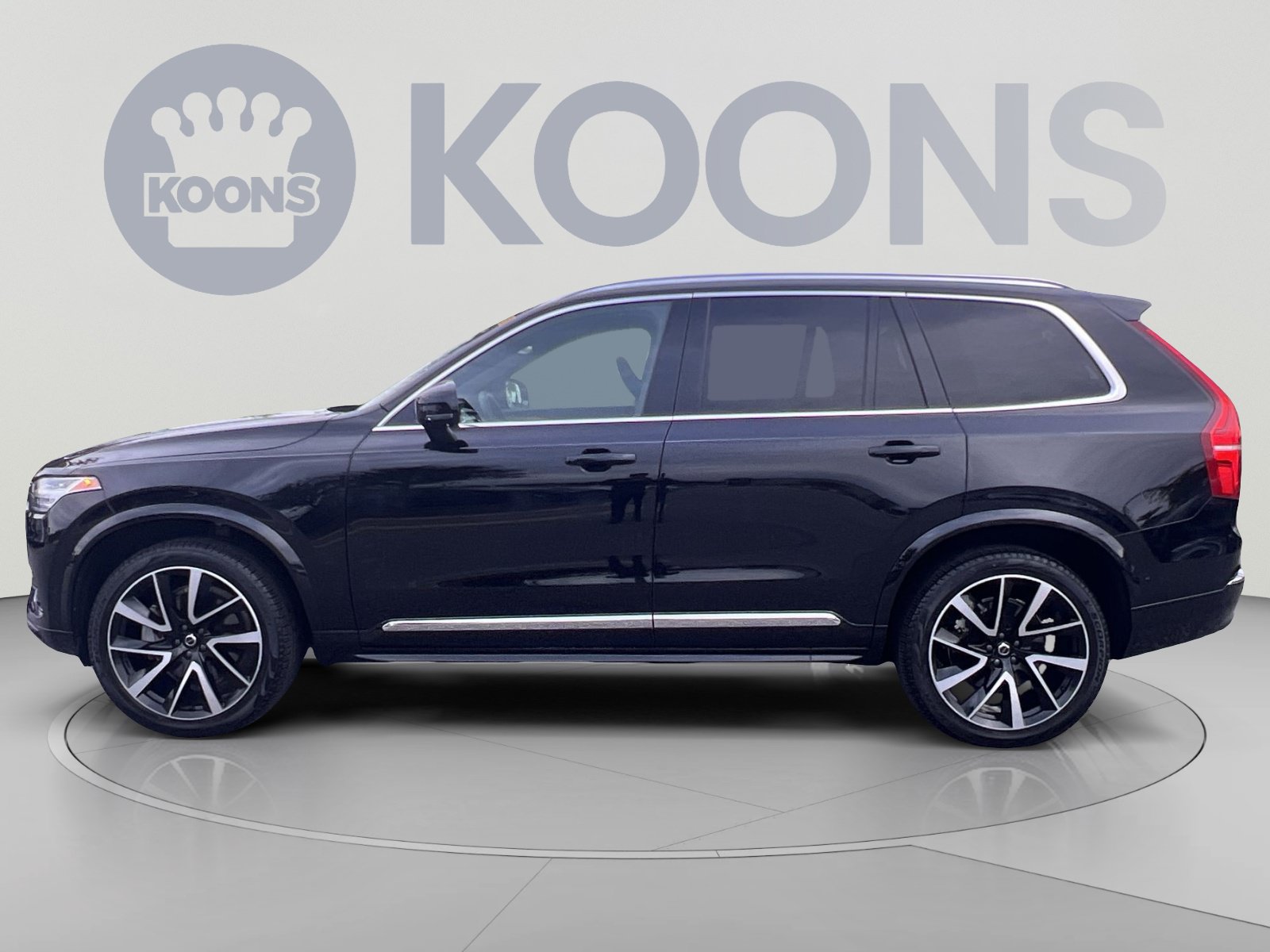 Used 2024 Volvo XC90 B6 Plus w/ Protection Package AWD/4WD image 2